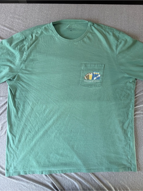 Vineyard Vines Other - Vineyard Vines Short-Sleeve Pocket Tee in Seafoam
